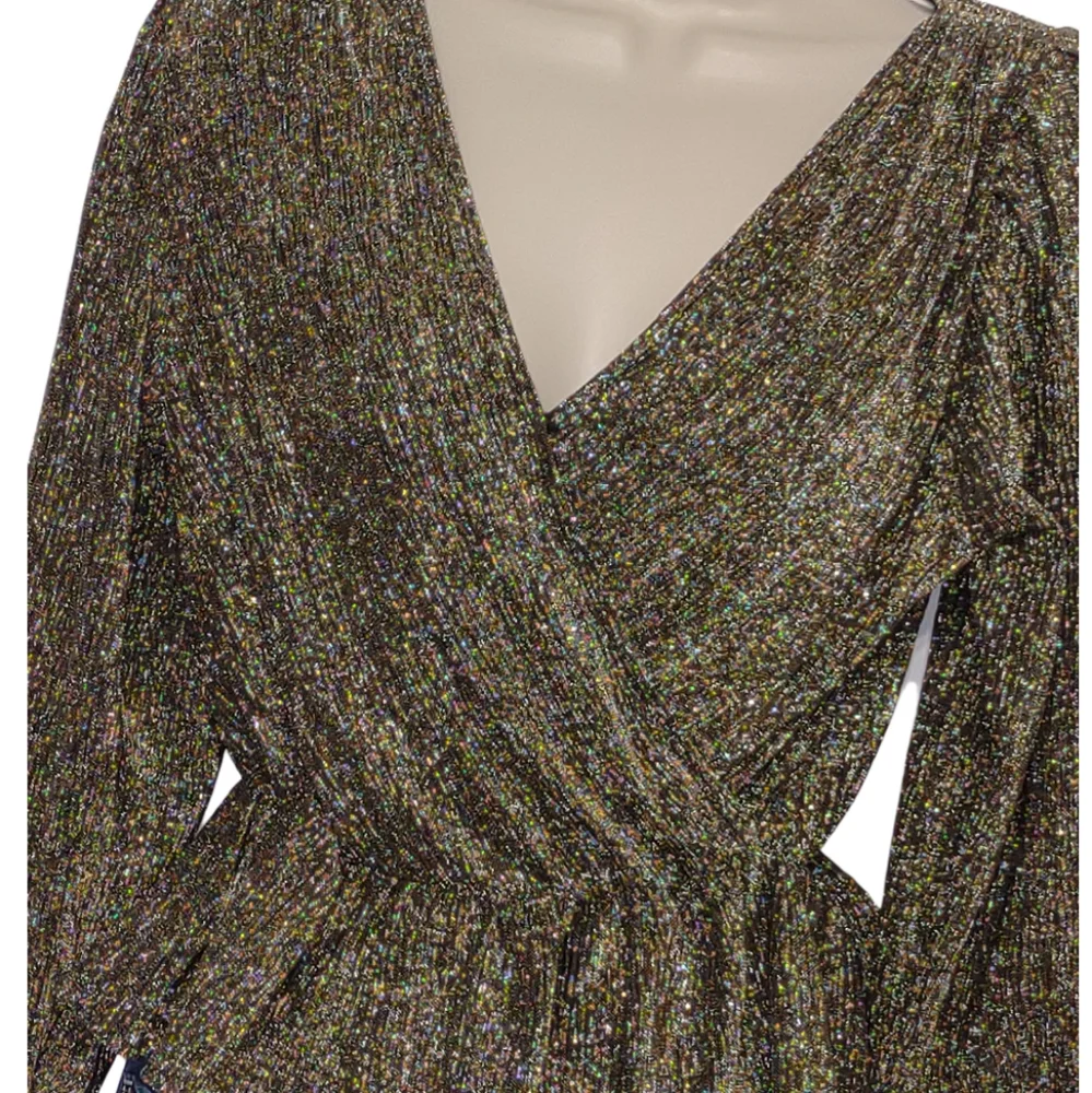 Astr Gold Metallic Peplum Top Size XS Suplice Metallic Puff Sleeve